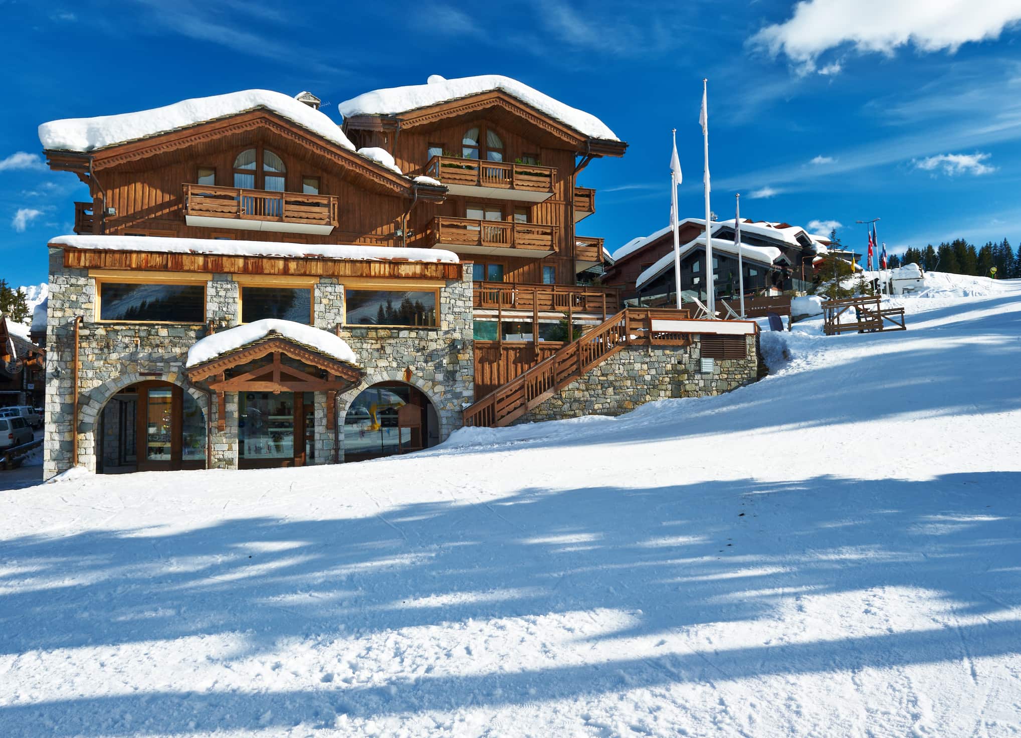 winter ski hotel sneeuw